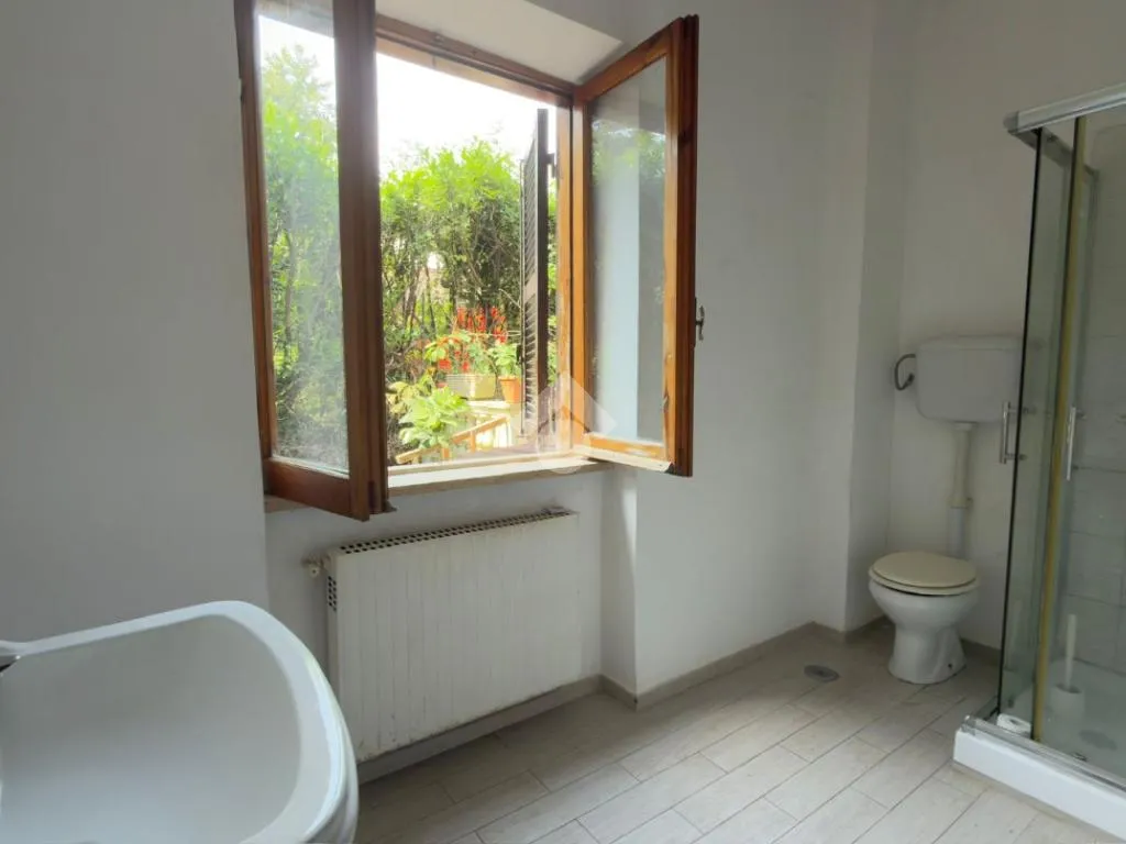 Salles de bain - Bifamiliare with Private Garden in Rocca Priora