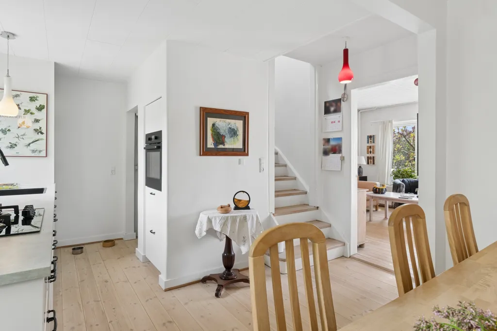 Söögituba - Terraced House with Garden in Vanløse