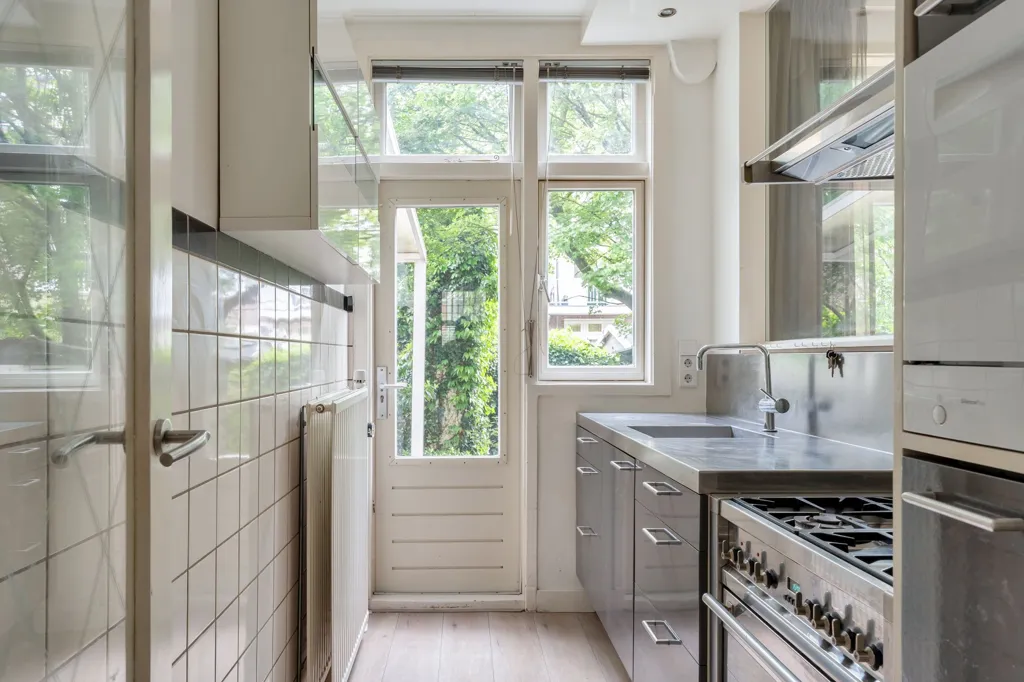 Cuisine - Spacious Ground Floor Flat with South Garden in Blijdorp