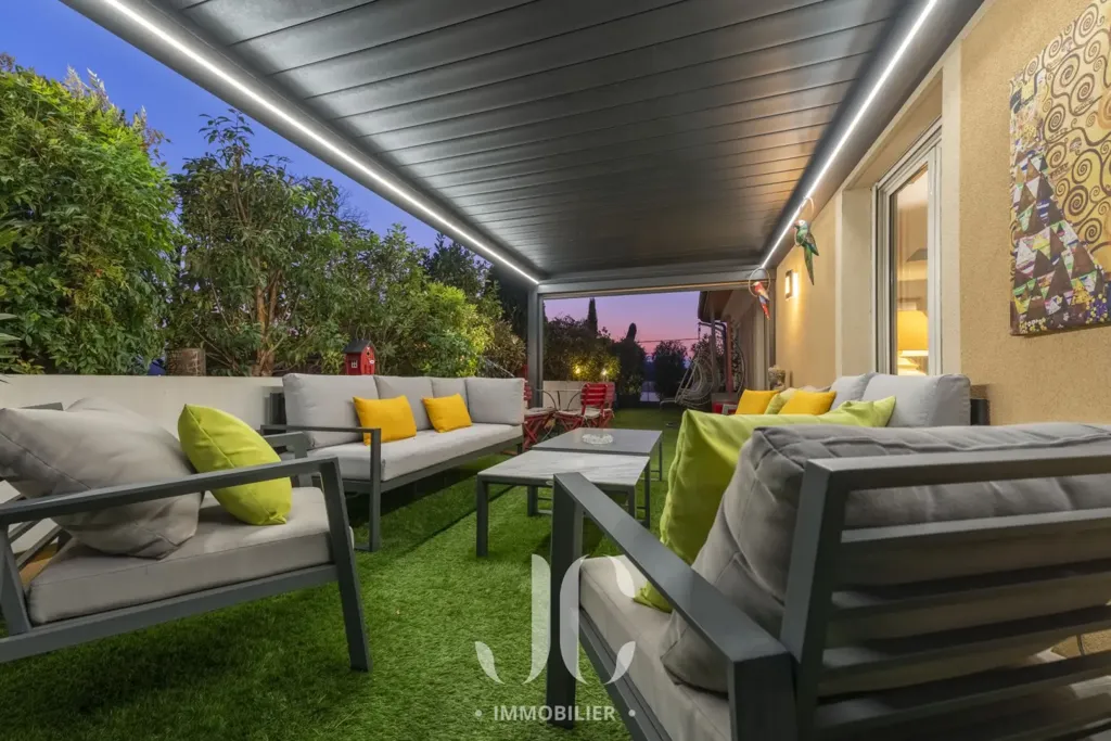Terrass - Luxury Flat with Terrace in Tassin-la-Demi-Lune