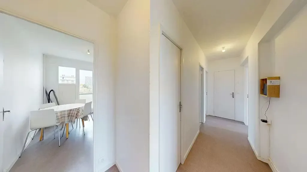 Esik - Furnished Flat in Rennes