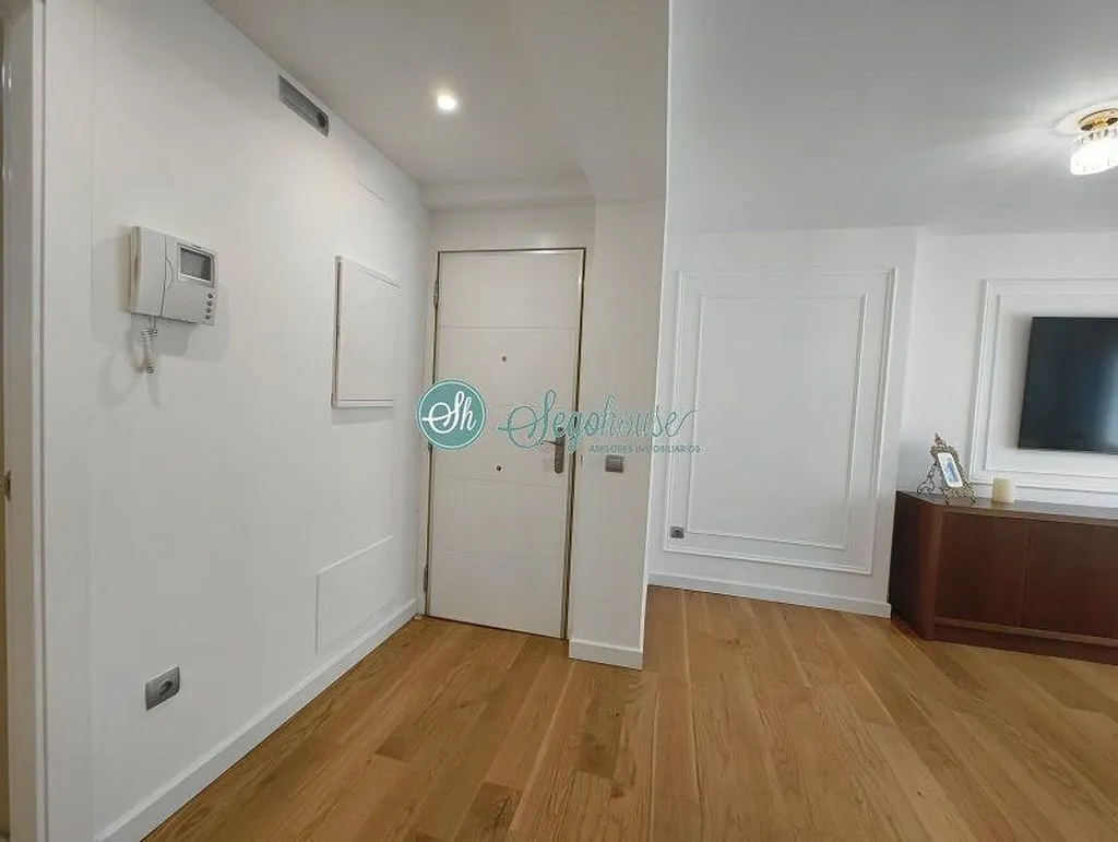 Living Room - Modern Flat with Terrace in Ezequiel González