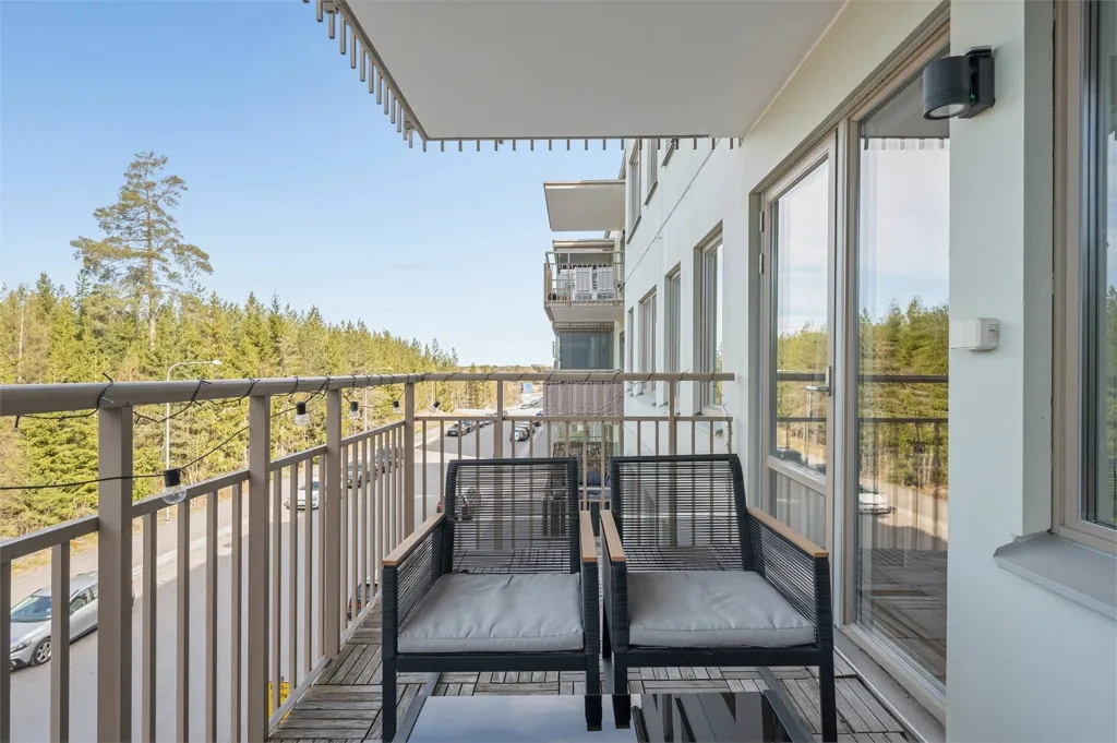 Balcone - Modern Flat with Balcony in Fullerö