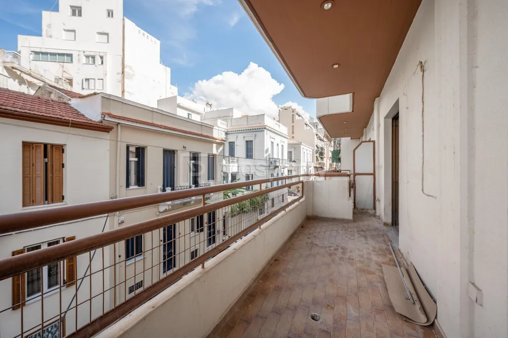 Balcon - Apartment with Balconies in Patras Historic Centre