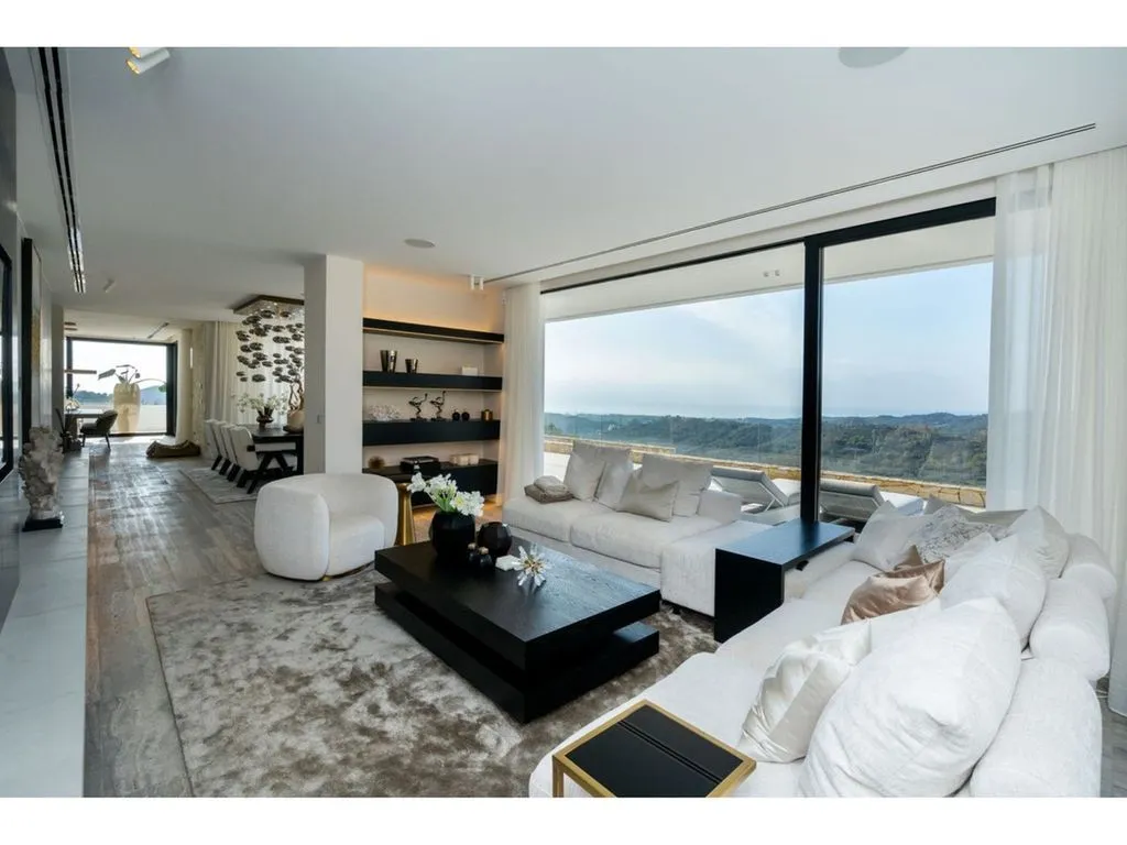 Elutuba - Luxury Villa with Sea Views in Benahavís