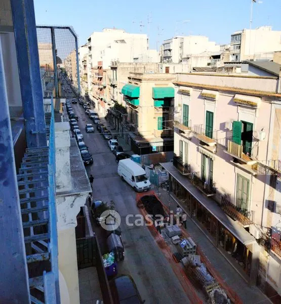 Rõdu - Rented Duplex with Terrace in Bari