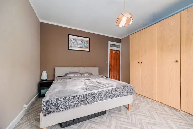 3 magamistoaga korter asukohas Borgerhout