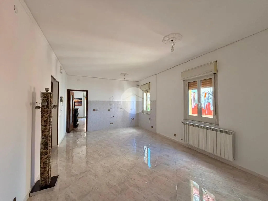 Séjour - 4-Room Apartment with Balcony in Palermo