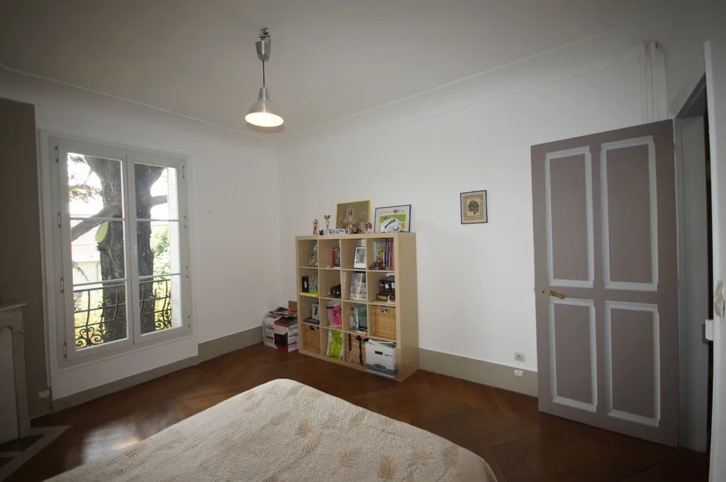Camere da letto - 3-Apartment Building with South-West View in Eaubonne