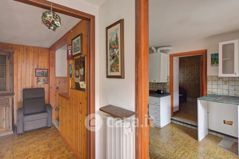 Esik - Terraced House with Private Garden in Torre Pellice