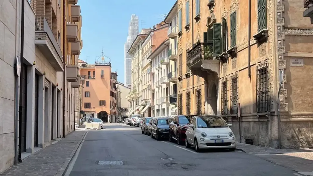 Extérieur - Loft Apartment with Large Windows in Mantova Centre