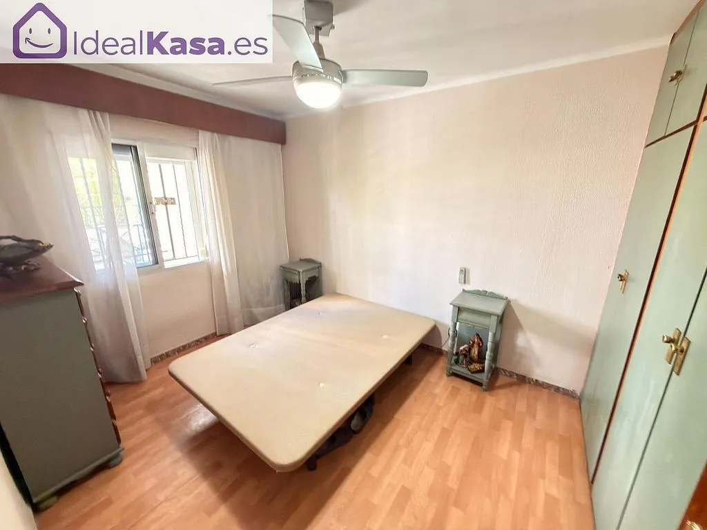 Magamistoad - 3-Bedroom Flat with Terrace in Los Pájaros