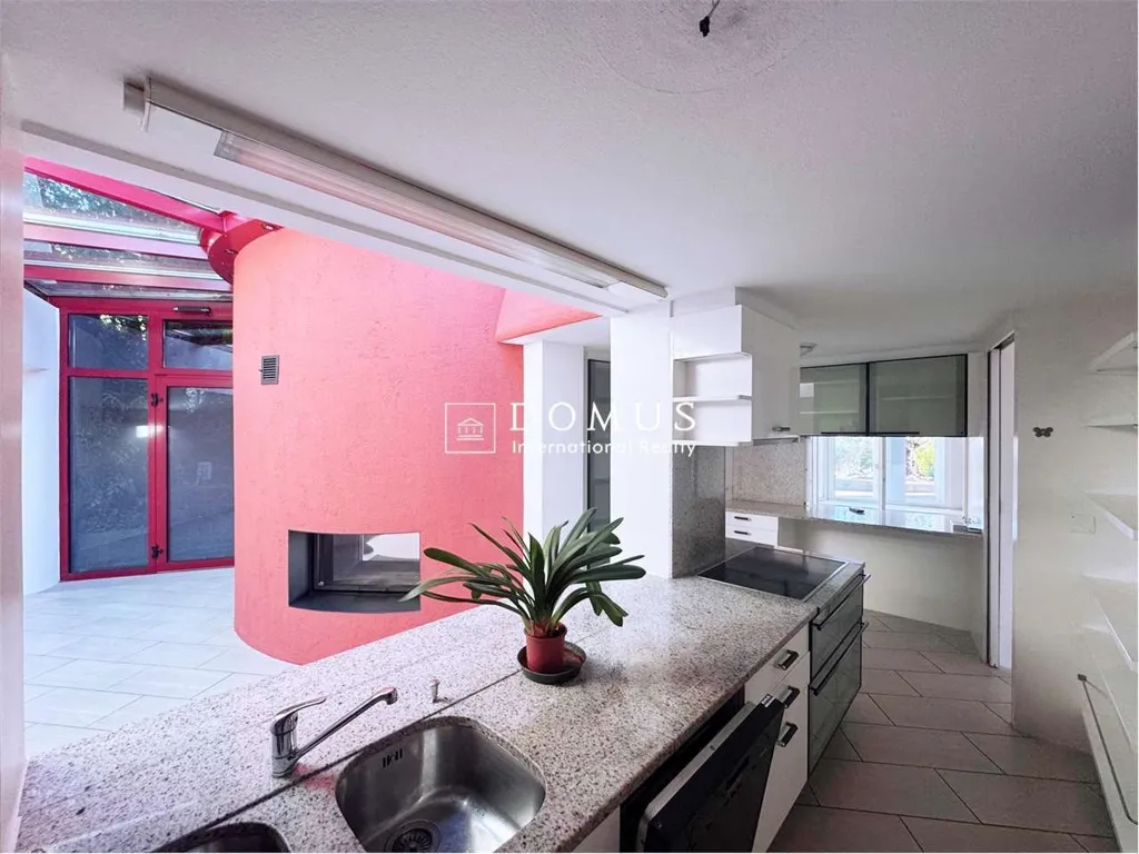 Kitchen - Iconic Villa with Panoramic Views in Cadro