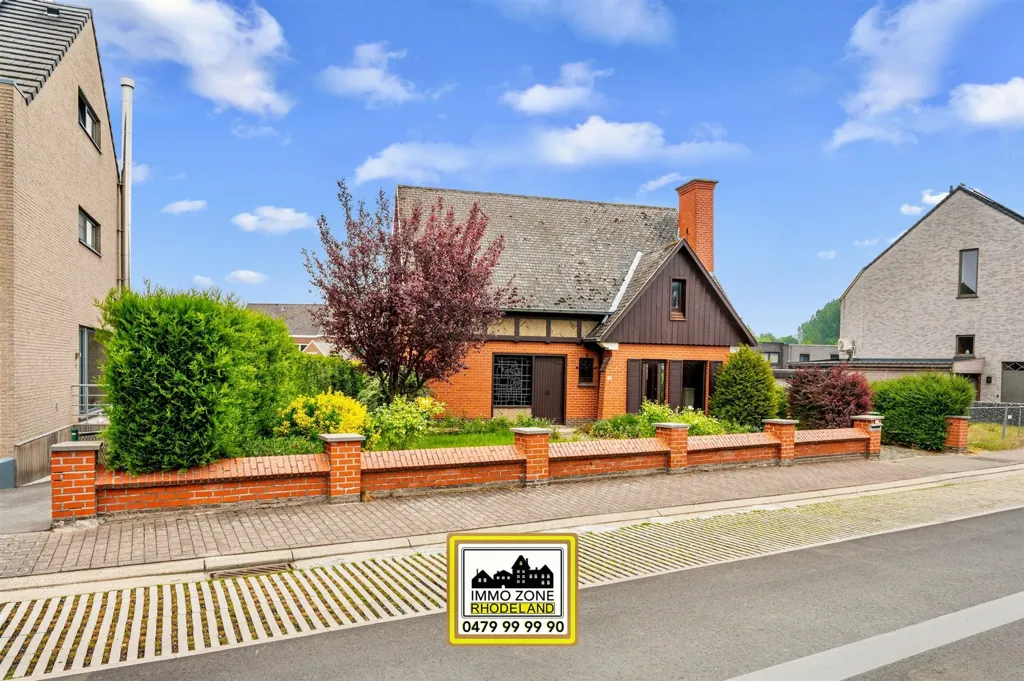 Exterior - Spacious Bungalow with Garden in Oosterzele