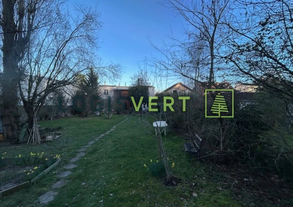 Jardin - Maison Tripode avec Terrasse à Palaiseau