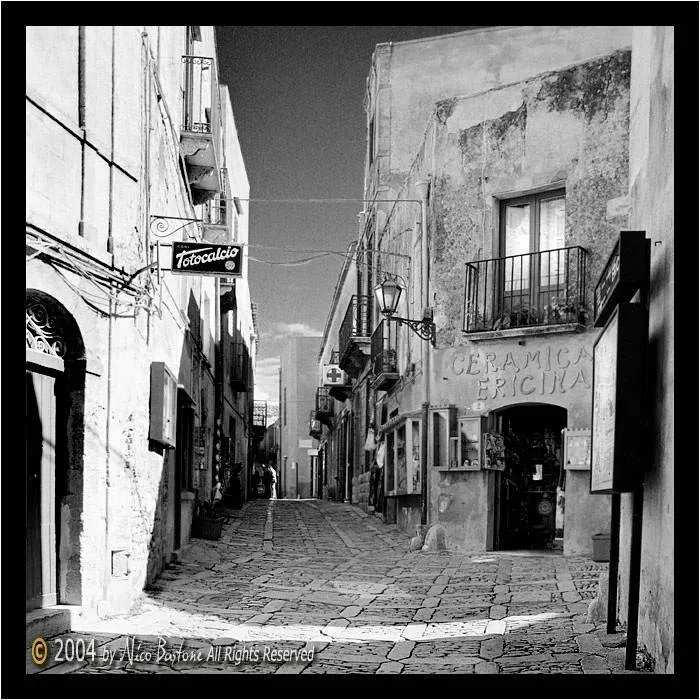 Apartment with Garden in Erice