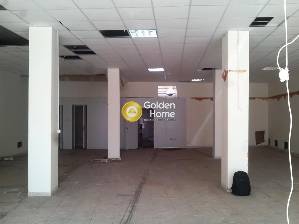 Pièces - Retail Unit with Double Glazing in Agios Fanourios