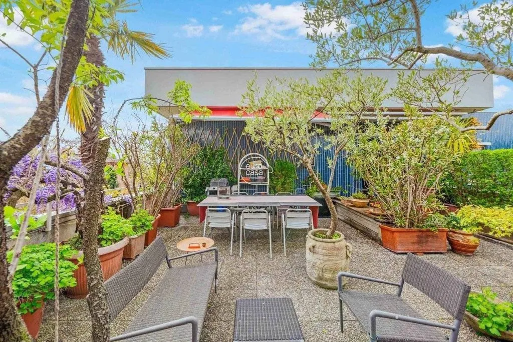 Terrace - Luxury Penthouse with Pool in Cassina de' Pecchi