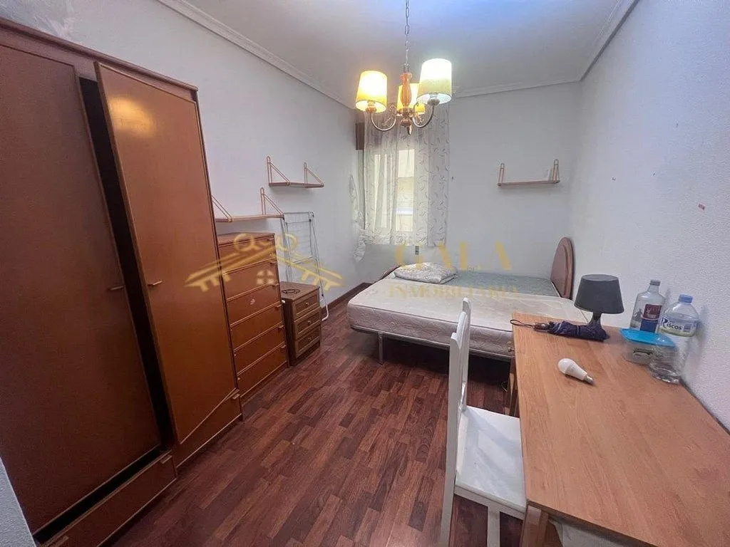 Magamistoad - Spacious Flat with Terrace in Cáceres Centre