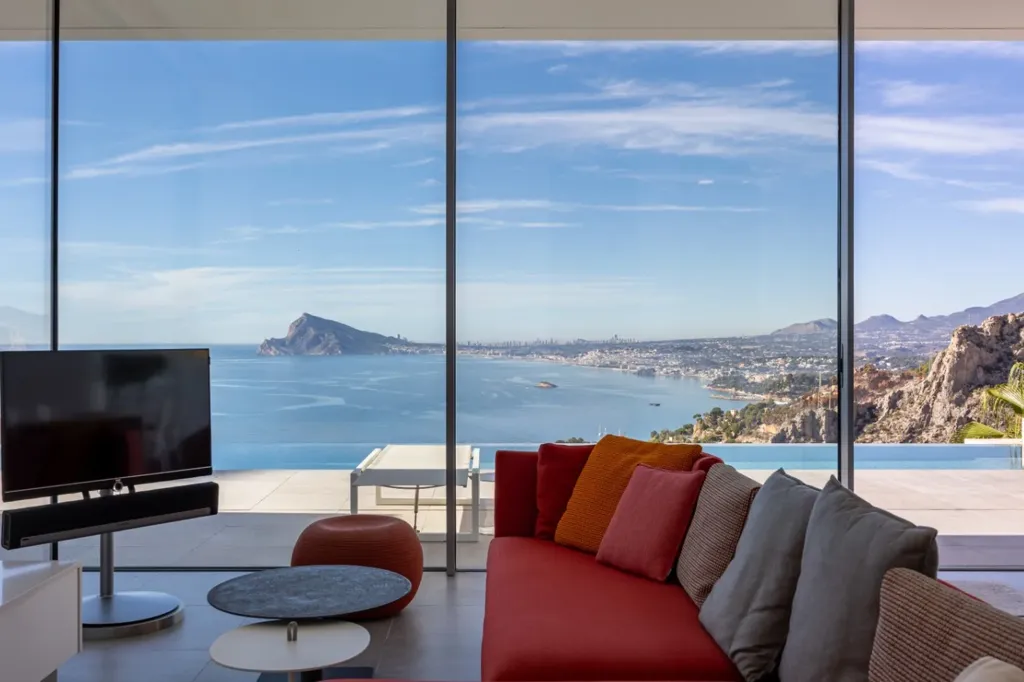 Elutuba - Modern Villa with Sea Views in Mascarat, Altea