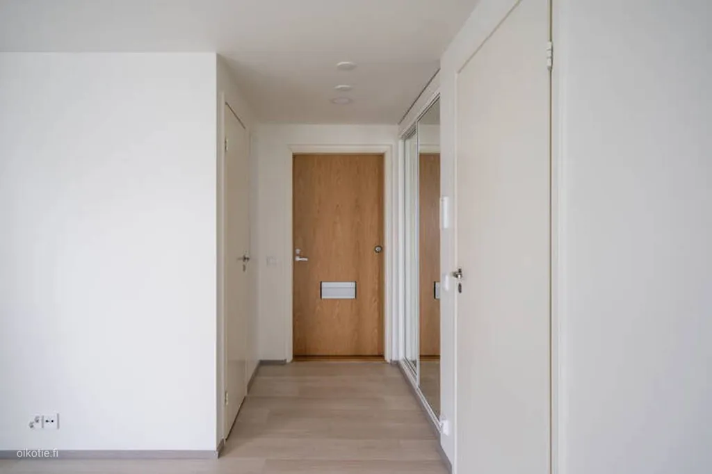 Hallway - Modern Apartment with Balcony in Myyrmäki