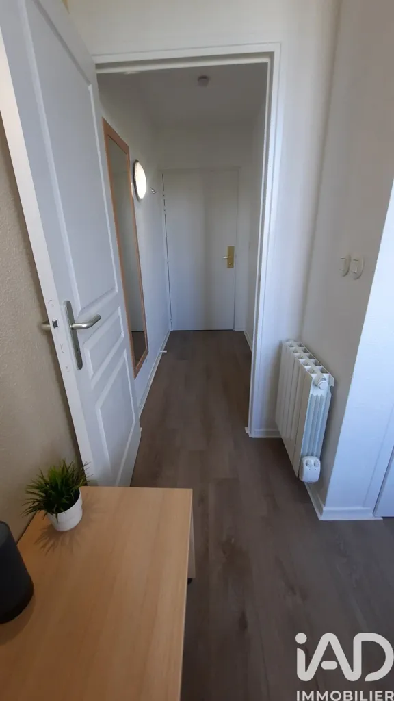 hallway_entrance