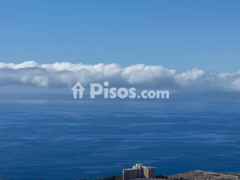 Luxury Apartment with Rooftop Terrace in Adeje