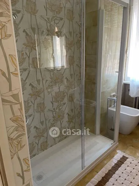 Vannitoad - Liberty-Style Apartment with Balcony in Ancona