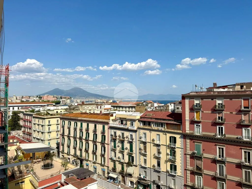 Balcone - Bright Apartment with Panoramic Terrace in Naples