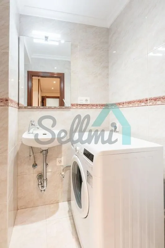 Lavanderia - Furnished Flat with Sea View in La Arena, Gijón