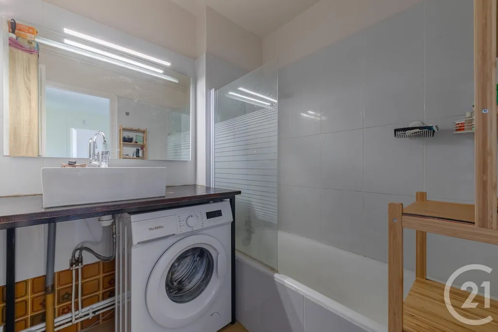 Vannitoad - Meubled 2-Bedroom Flat with Balcony in Grenoble