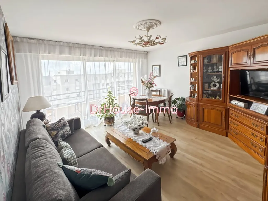 Elutuba - Bright 2-Bedroom Apartment with Balcony in Le Mans