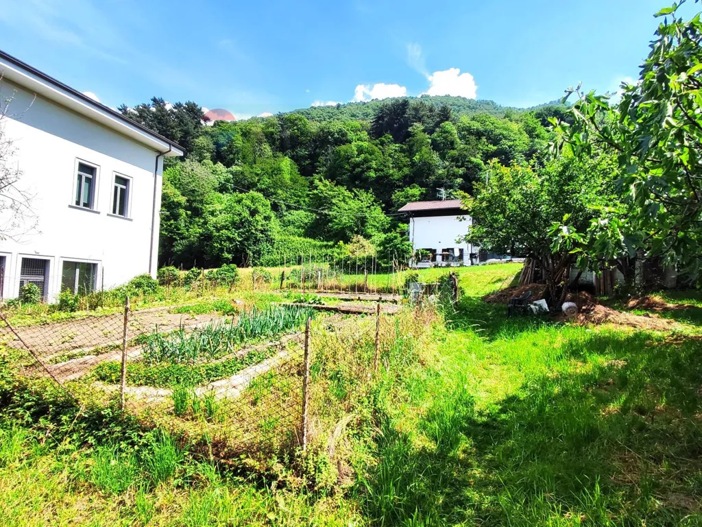 Aed - Developable Building in Pian Camuno Centre