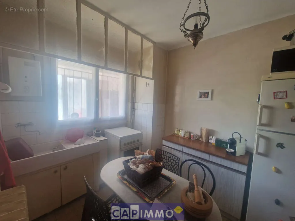 Köök - T2 Apartment with Balcony in Toulon East