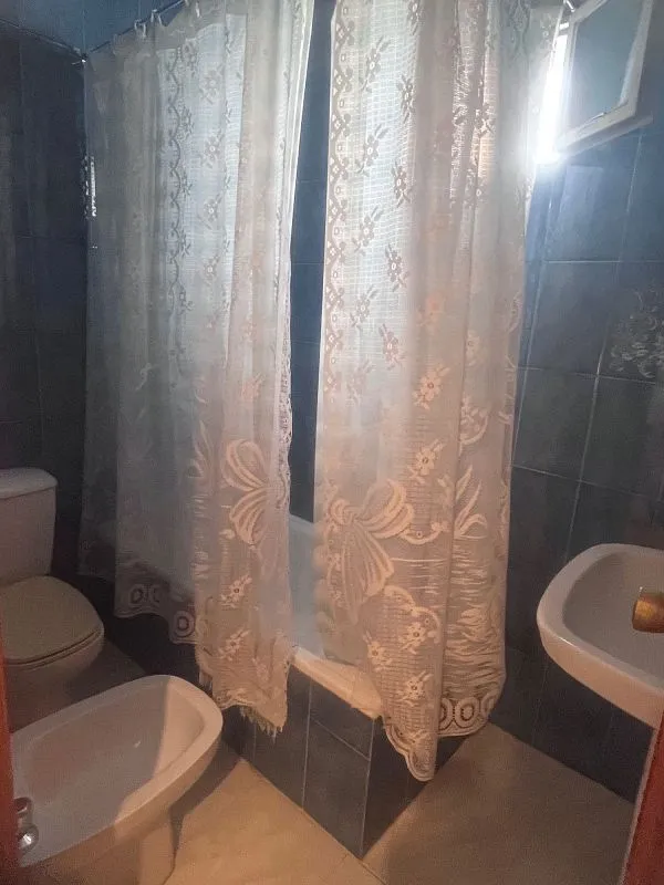 Vannitoad - Charming House with Terrace in Torrejoncillo