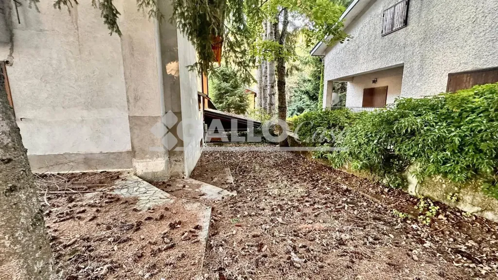 Jardin - Bifamiliar Villa with Garden in Spezzano della Sila