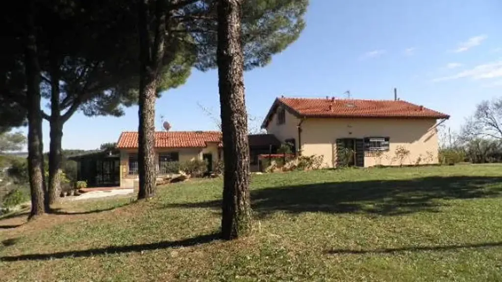 Aed - Villa with Pool and Panorama in Rosignano Marittimo