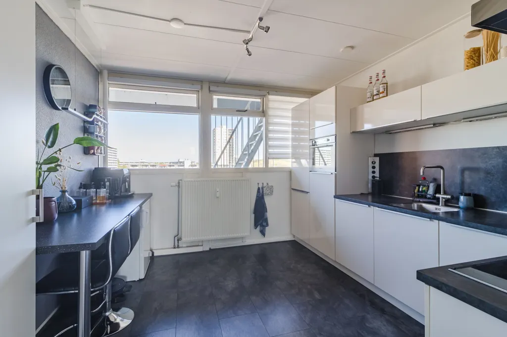 3-toaline korter asukohas Rotterdam