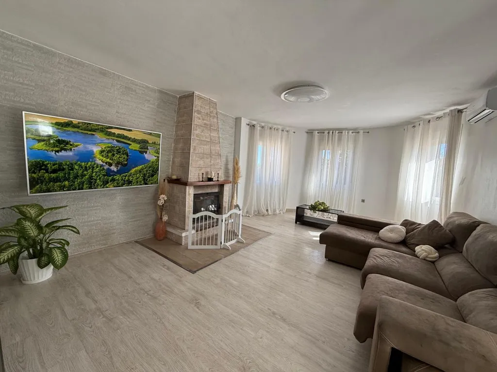 Elutuba - Villa with Sea Views in Vera Playa