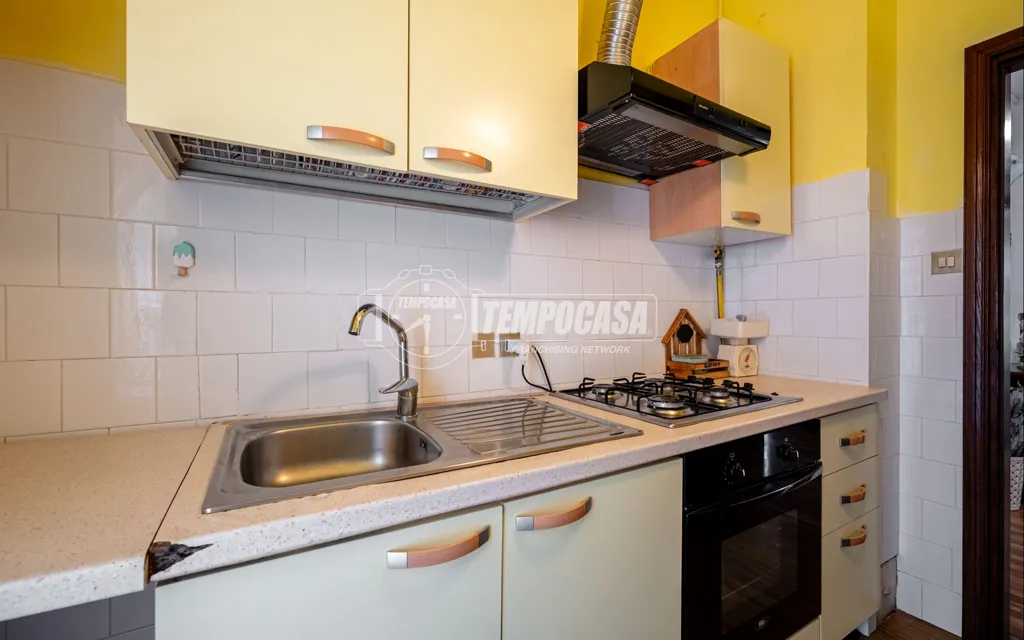 Cuisine - Trilocale with Balcony in Brisighella