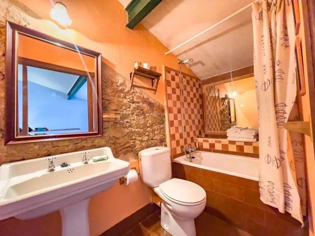Vannitoad - Luxury Farmhouse with Pool in Casar de Cáceres