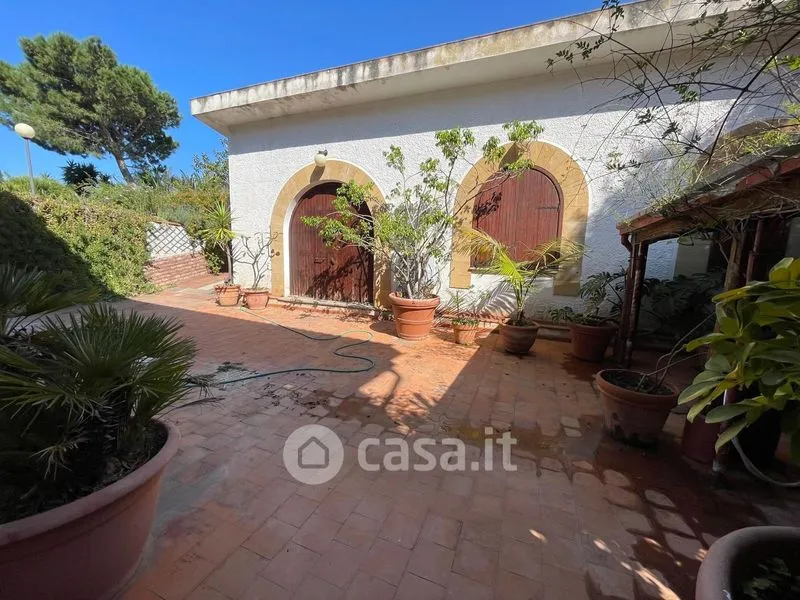 Aed - Villa with Pool in Via Pallante, Palermo