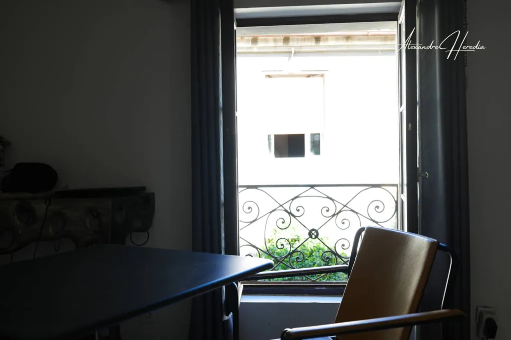Kabinet - Historic Maison with Balcony in Uzès