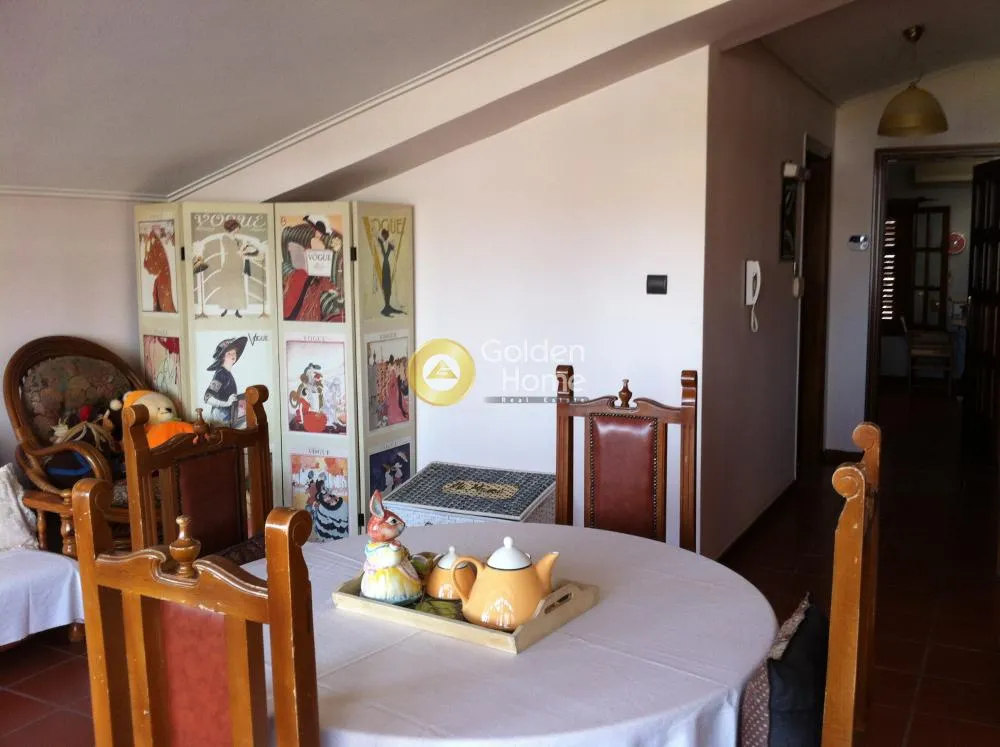 Söögituba - Apartment with Sea View in Marathónas