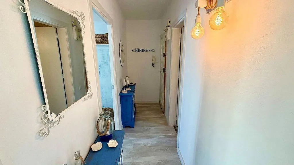 hallway_entrance