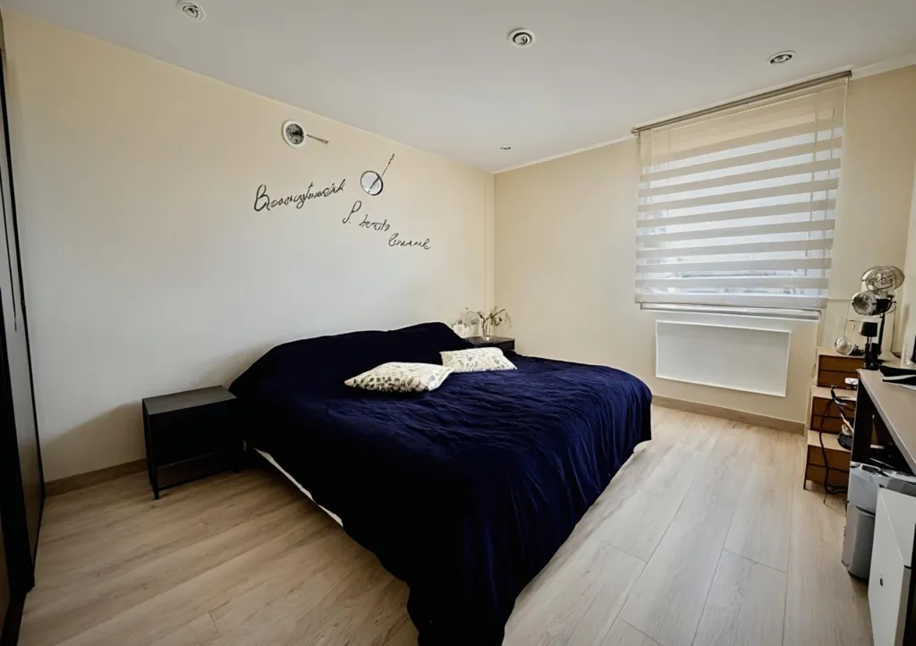 Chambres - Villa Rénovée avec Vue Montagne à Cessy
