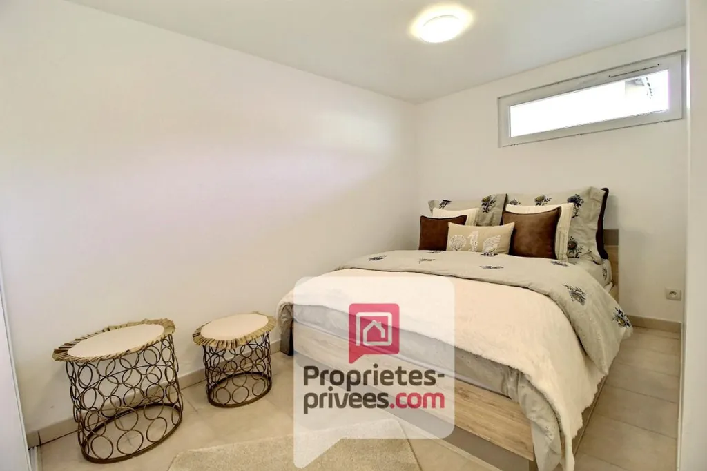 Magamistoad - Renovated House with Aménagé Basement in Amilly