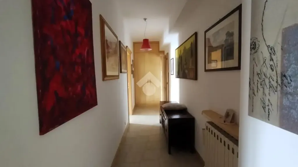 Entrée - Spacious Apartment with Balcony in Castrolibero