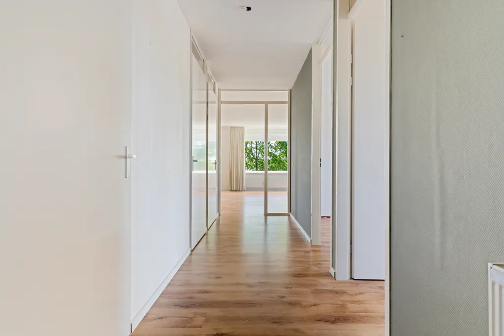 Entrée - Portiekflat with Balcony in Enschede