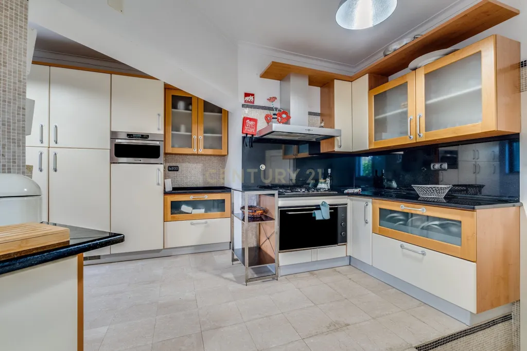 Kitchen - Sea View Villa with Pool in Alvor